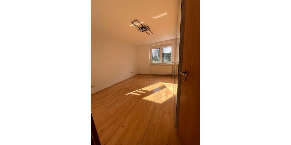 Erdgeschoßwohnung Stetten am kalten Markt - 2 Zimmer, 60 m&sup2;, 600&euro; | Angebot:25887948