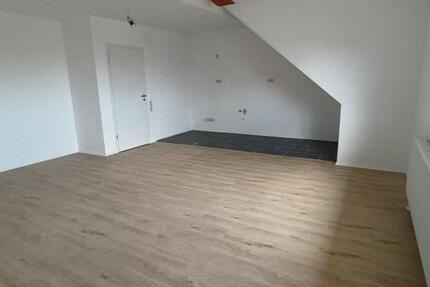 Wohnung Fritzlar - 4 Zimmer, 105 m&sup2;, 895&euro; | Angebot:25127054