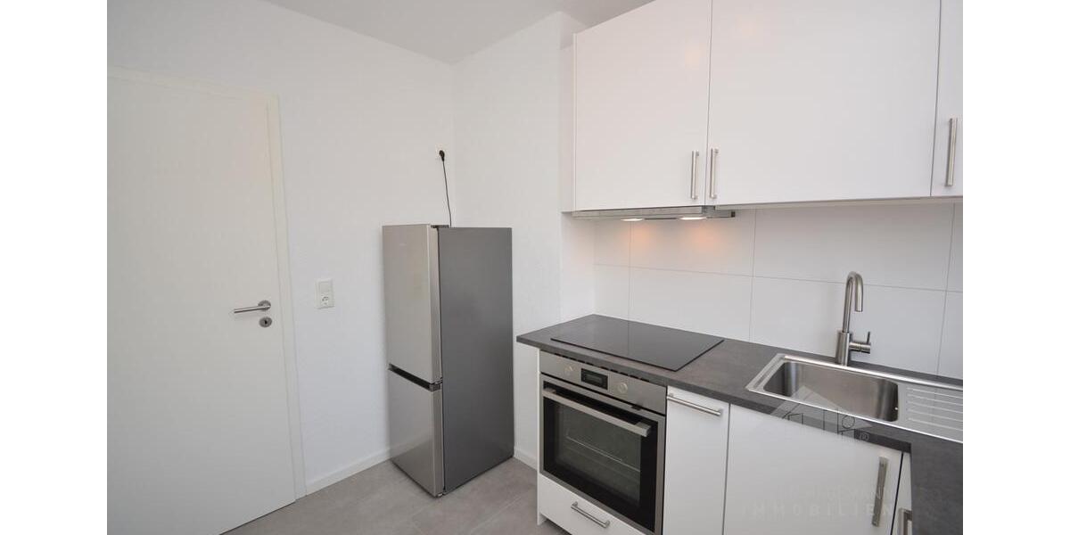 WG Zimmer in Elmshorn in 2 er WG mit W-LAN STUDENTEN BUTZEN ab 01.07.2026 frei 1 zimmer