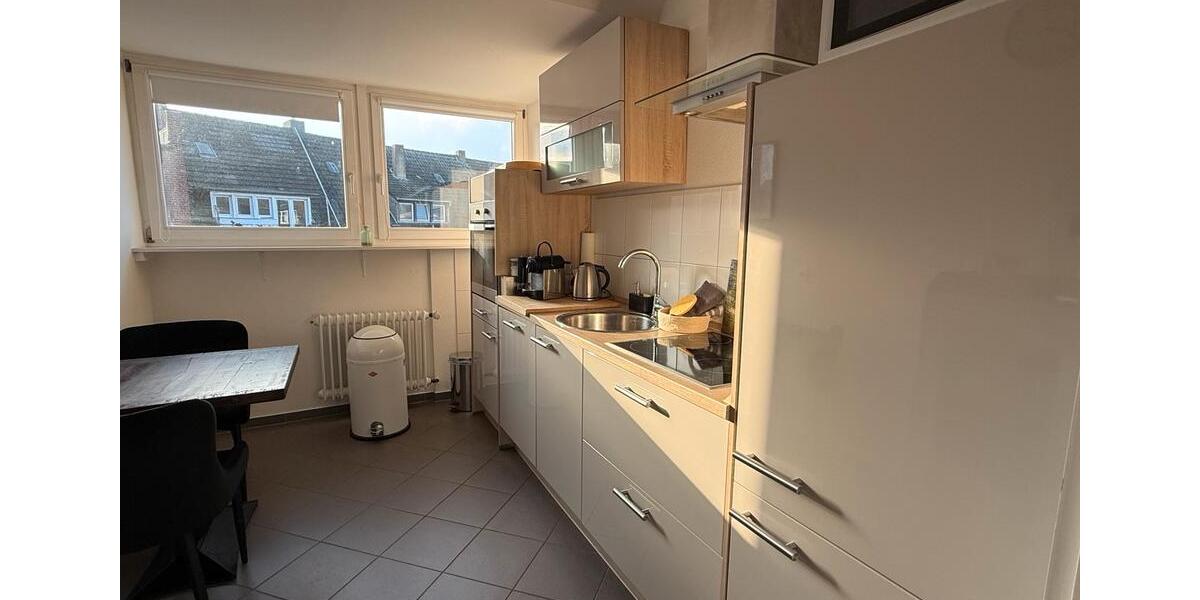 Etagenwohnung Neuss - 3 Zimmer, 75 m&sup2;, 1.780&euro; | Angebot:24363893