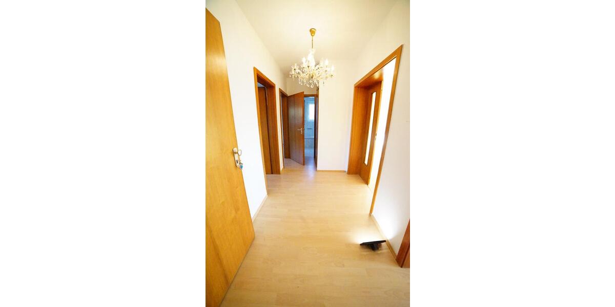 Hochparterre Offenbach am Main Hafen - 3 Zimmer, 82 m&sup2;, 1.290&euro; | Angebot:25725376