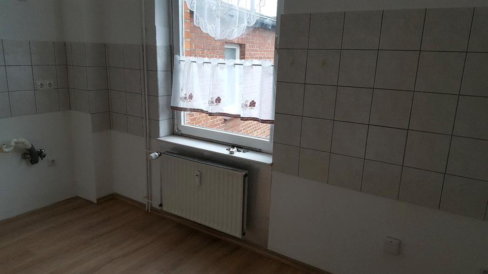 Etagenwohnung Peine Südstadt - 4 Zimmer, 80 m&sup2;, 840&euro; | Angebot:25637538