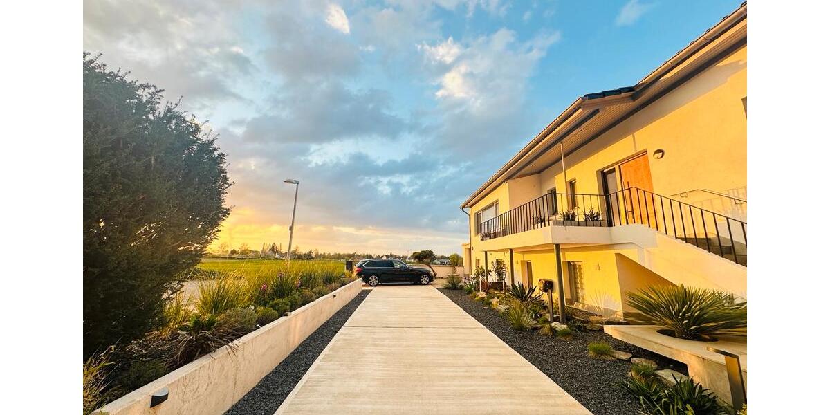 Erdgeschoßwohnung Düren Rölsdorf - 4 Zimmer, 130 m&sup2;, 1.450&euro; | Angebot:26258520