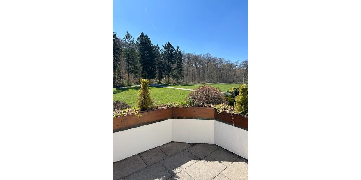 Renovierte 2-Zimmer-Wohnung | 60 qm | mit Balkon und Einbauküche 2 zimmer