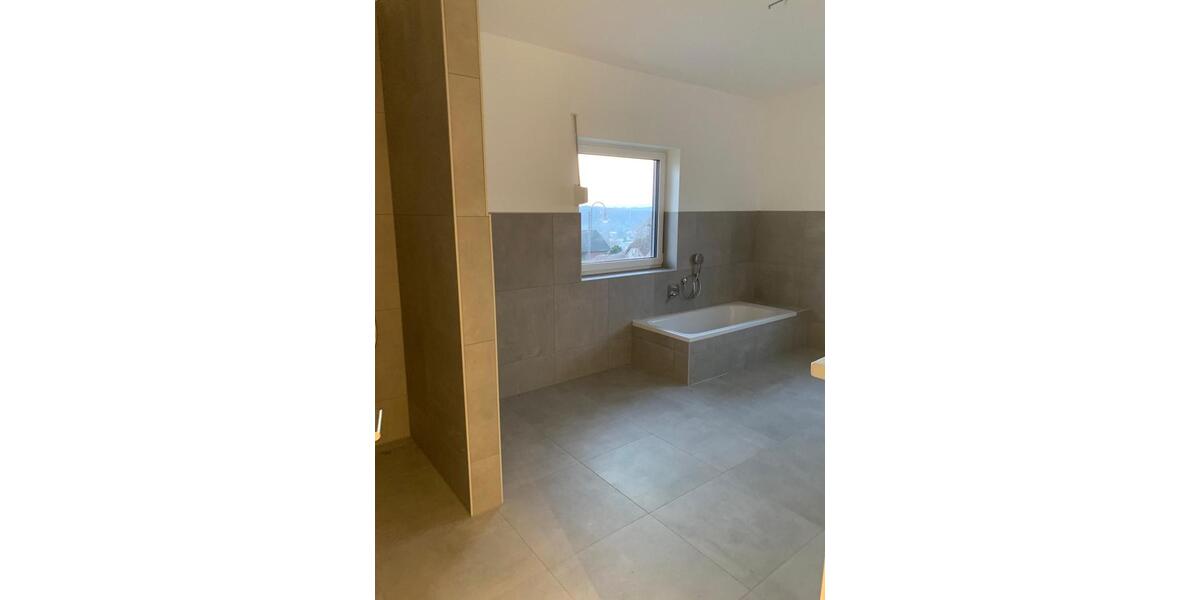 Einfamilienhaus Hundsangen - 5 Zimmer, 150 m&sup2;, 1.500&euro; | Angebot:25831204