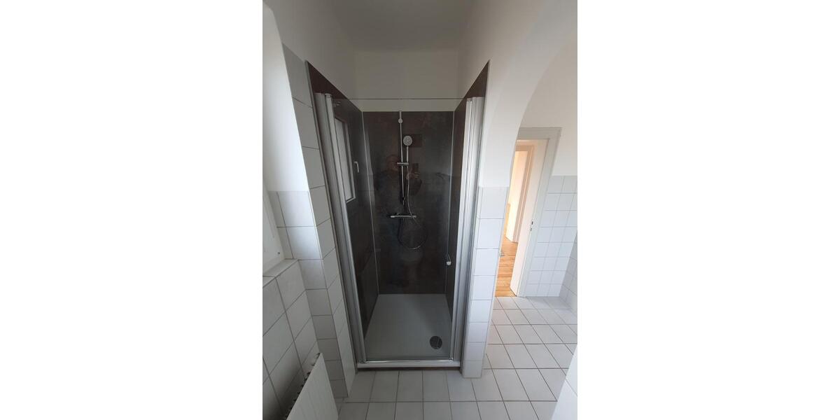 Einfamilienhaus Zweibrücken - 9 Zimmer, 250 m&sup2;, 1.790&euro; | Angebot:24702819