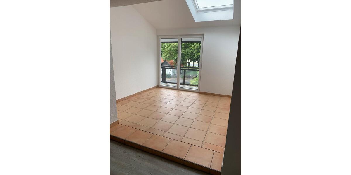 Etagenwohnung Löhne - 3 Zimmer, 85 m&sup2;, 765&euro; | Angebot:25171796