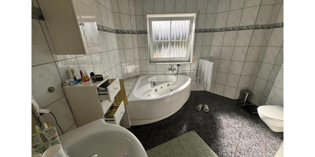 Doppelhaushälfte Kall - 4 Zimmer, 125 m&sup2;, 1.400&euro; | Angebot:25967724