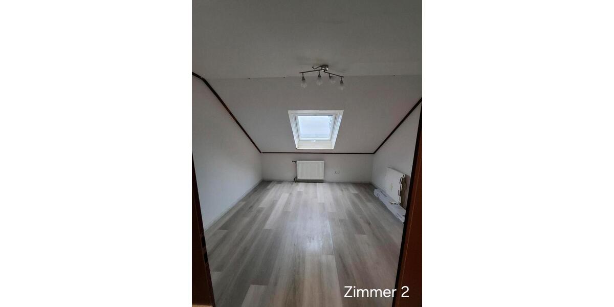 Dachgeschoßwohnung Langfurth - 3.5 Zimmer, 75 m&sup2;, 750&euro; | Angebot:26482746