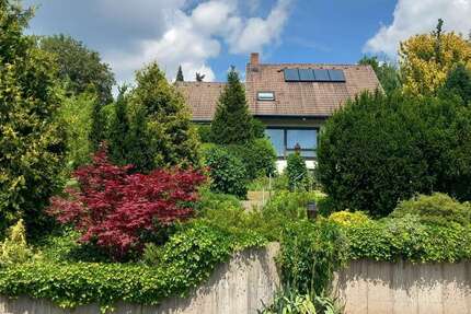 Haus Hof Christiansreuth - 5 Zimmer, 200 m&sup2;, 2.500&euro; | Angebot:26977028