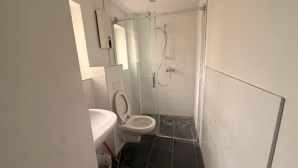 Erdgeschoßwohnung Völklingen - 2 Zimmer, 80 m&sup2;, 650&euro; | Angebot:25048106