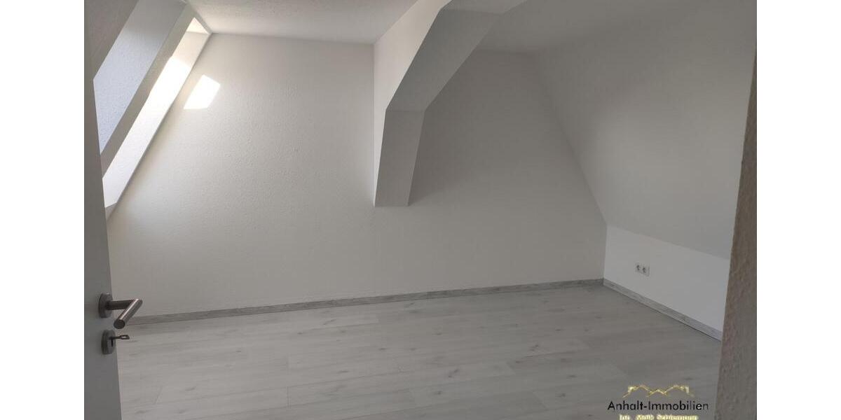 Maisonettenwohnung Delitzsch - 4 Zimmer, 114 m&sup2;, 950&euro; | Angebot:25376953