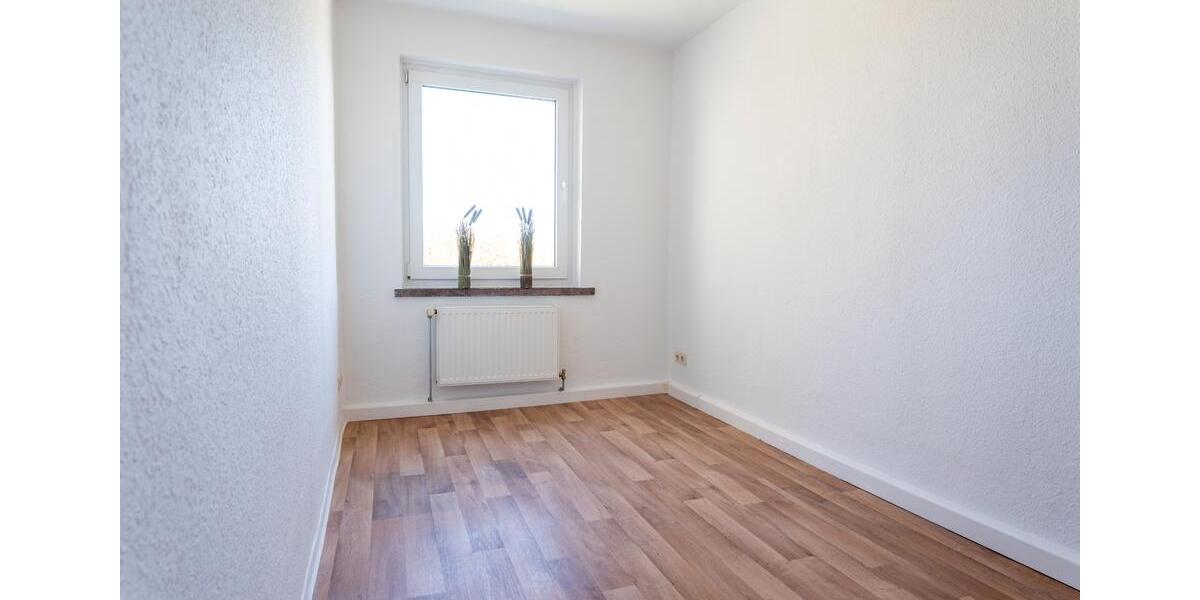 Etagenwohnung Schönebeck (Elbe) Pretzien - 3 Zimmer, 60 m&sup2;, 358&euro; | Angebot:26381088