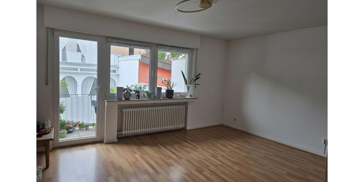 Etagenwohnung Mönchengladbach West - 3 Zimmer, 65 m&sup2;, 600&euro; | Angebot:26563515