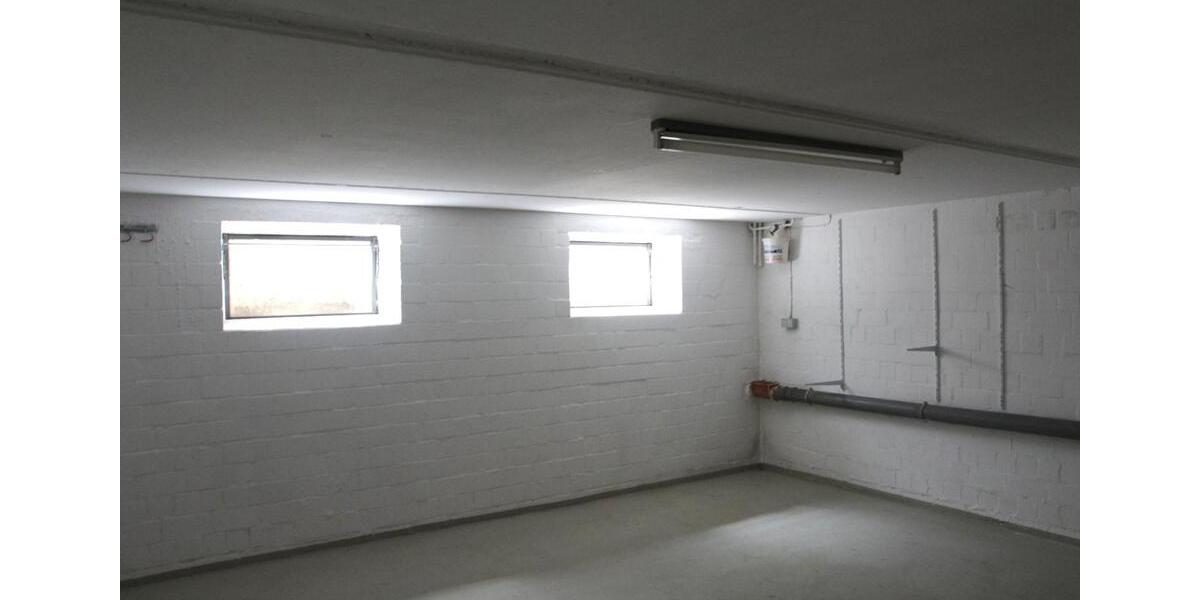 Einfamilienhaus Pinneberg - 5 Zimmer, 131 m&sup2;, 2.000&euro; | Angebot:26043862