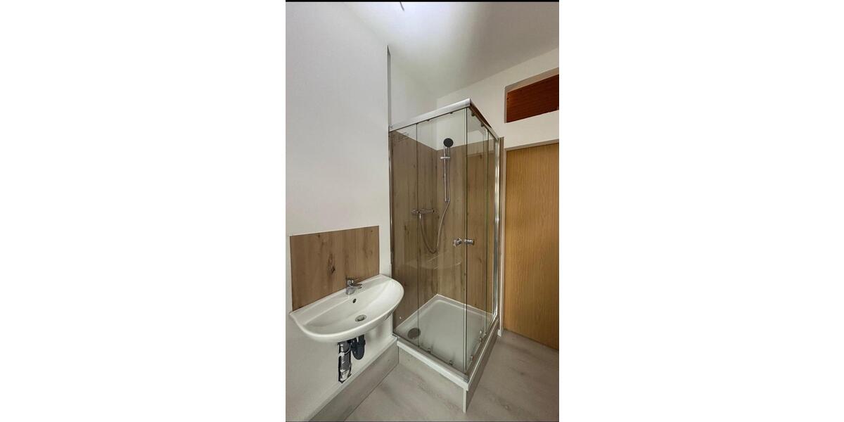 Etagenwohnung Eisenberg - 2 Zimmer, 55 m&sup2;, 455&euro; | Angebot:26284962