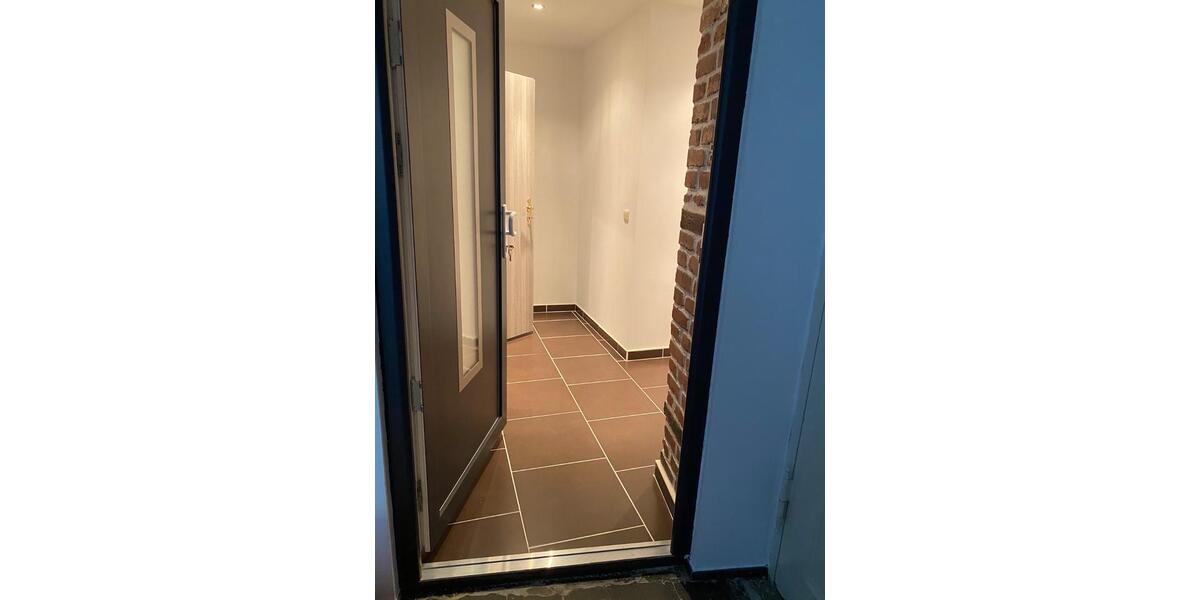 Erdgeschoßwohnung Saalfeld (Saale) - 2 Zimmer, 75 m&sup2;, 510&euro; | Angebot:25893918