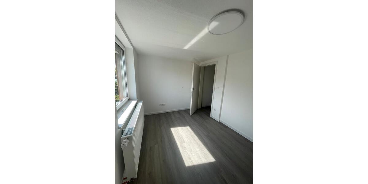 Dachgeschoßwohnung Rottweil - 3 Zimmer, 70 m&sup2;, 850&euro; | Angebot:26183210