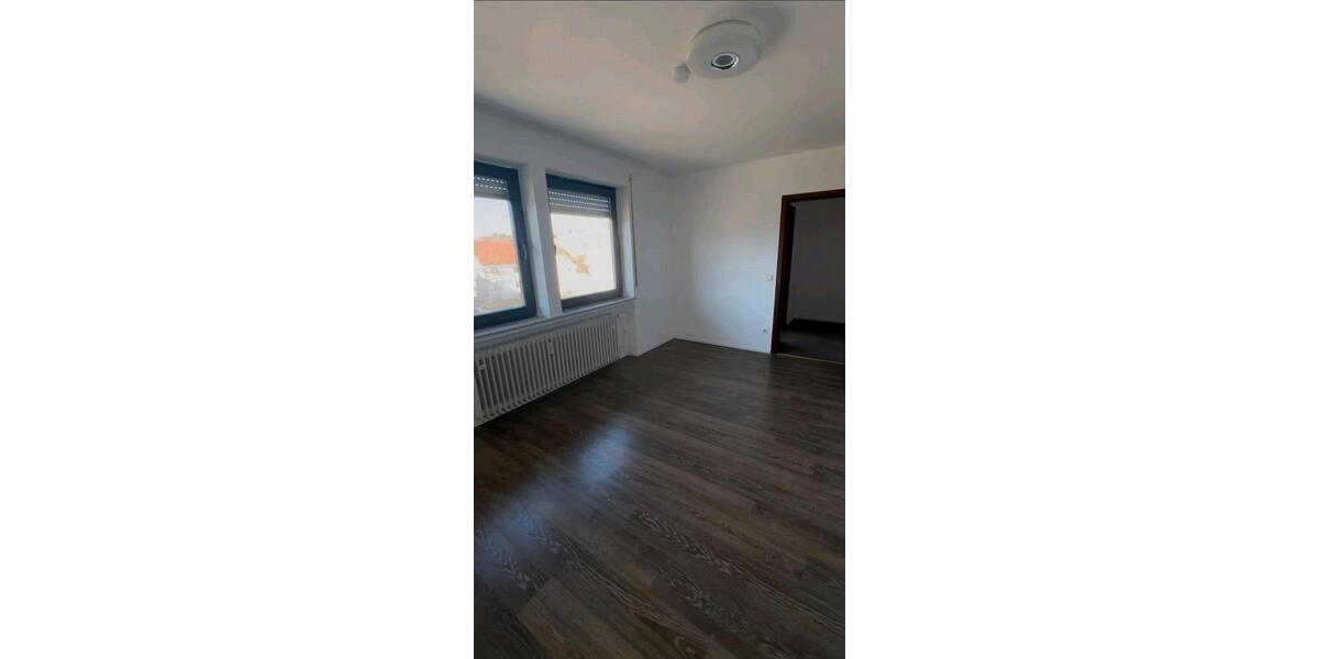 Etagenwohnung Meßstetten - 4 Zimmer, 120 m&sup2;, 1.150&euro; | Angebot:26399954