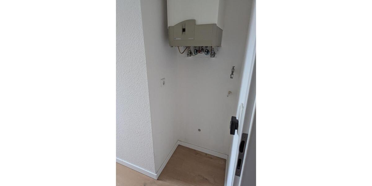 Etagenwohnung Erfurt Hochheim - 2 Zimmer, 37 m&sup2;, 450&euro; | Angebot:25225268
