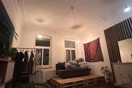 Wohnen auf Zeit Halle (Saale) - 8 Zimmer, 21 m&sup2;, 353&euro; | Angebot:25143333