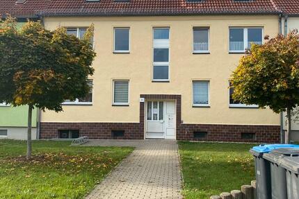 Wohnung Dessau-Roßlau Roßlau - 1 Zimmer, 30 m&sup2;, 750&euro; | Angebot:26566381