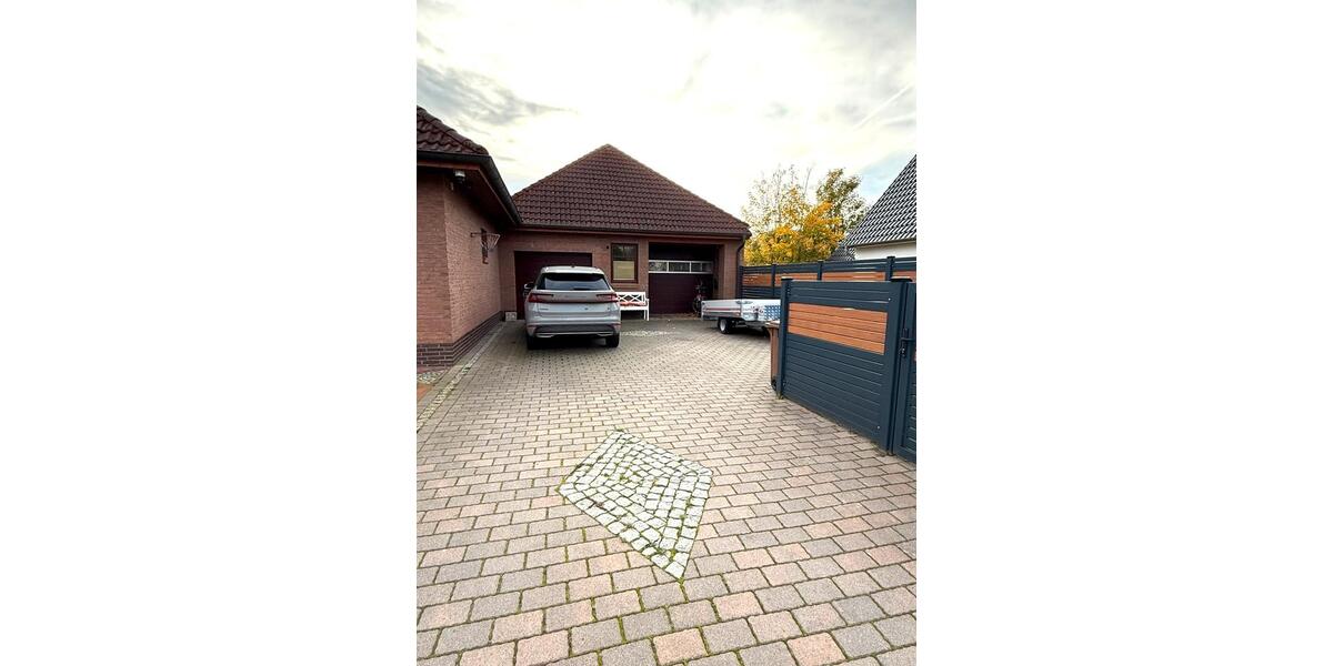 Dachgeschoßwohnung Barßel - 2 Zimmer, 50 m&sup2;, 650&euro; | Angebot:25929329