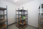 Teilbar ab 43m²: Hochwertiger 180m²-Laden mit Einbauküche im Tauchaer Zentrum!