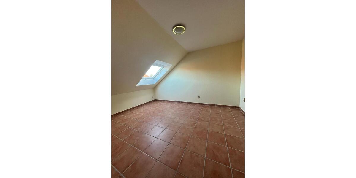 Dachgeschoßwohnung Dornum - 3 Zimmer, 64 m&sup2;, 772&euro; | Angebot:26004703