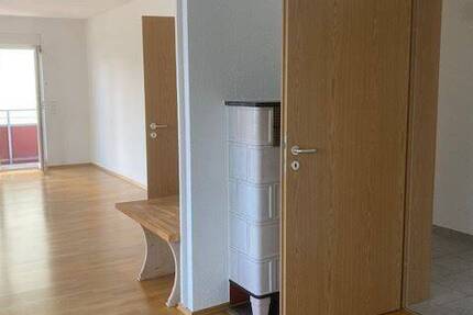 Zentrale doch ruhige Lage mit großem Balkon