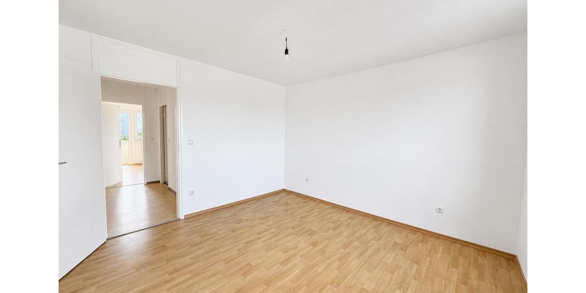 Etagenwohnung Karlsfeld - 3 Zimmer, 77 m&sup2;, 1.450&euro; | Angebot:26547211