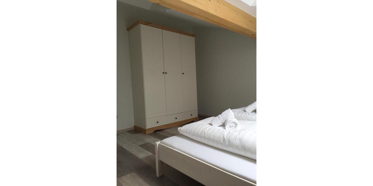 Etagenwohnung Albersdorf - 2 Zimmer, 65 m&sup2;, 800&euro; | Angebot:26464846