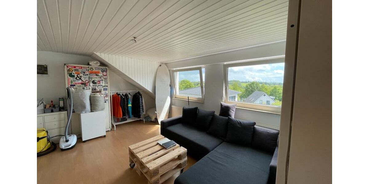 Dachgeschoßwohnung Wermelskirchen - 1 Zimmer, 40 m&sup2;, 300&euro; | Angebot:26414582