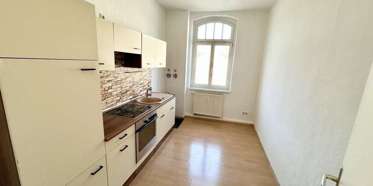 Etagenwohnung Chemnitz Schloßchemnitz - 2 Zimmer, 50 m&sup2;, 275&euro; | Angebot:26188892