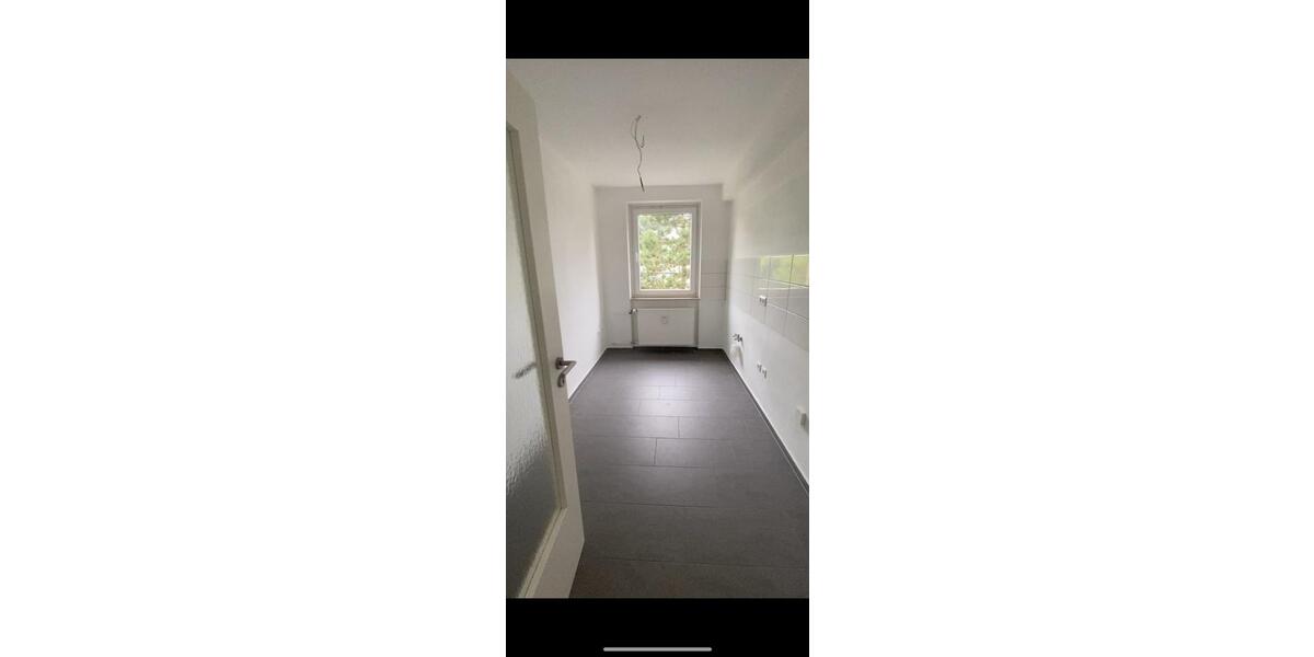 Etagenwohnung Burgdorf - 3 Zimmer, 70 m&sup2;, 609&euro; | Angebot:26287394