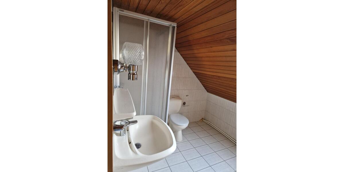 Dachgeschoßwohnung Melsungen - 4 Zimmer, 100 m&sup2;, 650&euro; | Angebot:25932494