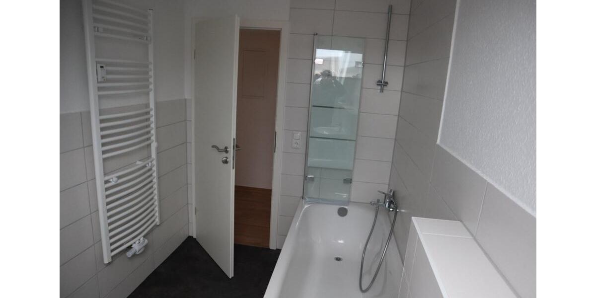 Dachgeschoßwohnung Thale - 5 Zimmer, 100 m&sup2;, 600&euro; | Angebot:25055379