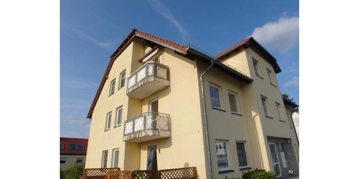 Ruhige 3-Zimmer-Wohnung mit Terrasse, separater Küche und Laminatboden am Rande von Königsbrück 3 zimmer