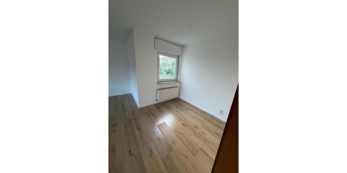 Terrassenwohnung Lorch - 3 Zimmer, 64 m&sup2;, 1.100&euro; | Angebot:26042483