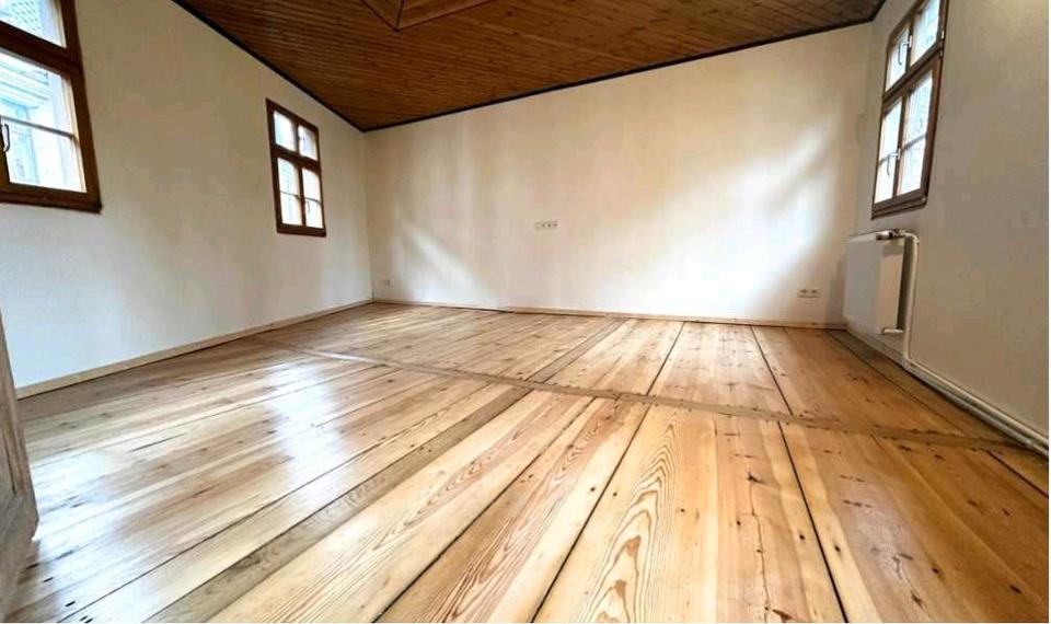 Etagenwohnung Fürth Altstadt - 1 Zimmer, 65 m&sup2;, 700&euro; | Angebot:25050025