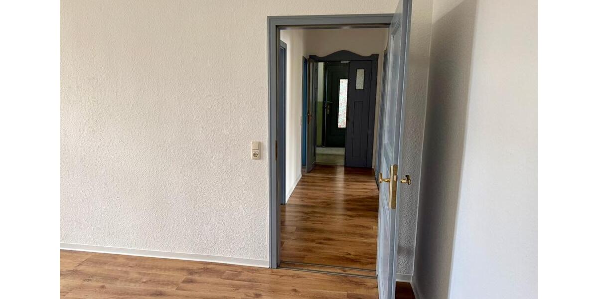 Etagenwohnung Pritzwalk - 3 Zimmer, 77 m&sup2;, 690&euro; | Angebot:26588895