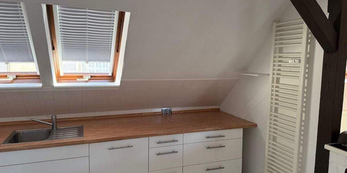 Etagenwohnung Braunschweig Innenstadt - 3 Zimmer, 101 m&sup2;, 1.050&euro; | Angebot:25708270