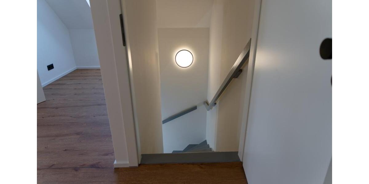 Dachgeschoßwohnung Ebstorf - 2 Zimmer, 80 m&sup2;, 900&euro; | Angebot:26549344