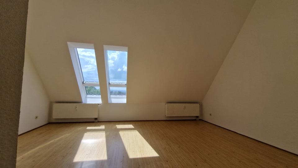 Maisonettenwohnung Hohenstein-Ernstthal Ernstthal - 1 Zimmer, 70 m&sup2;, 420&euro; | Angebot:26621397