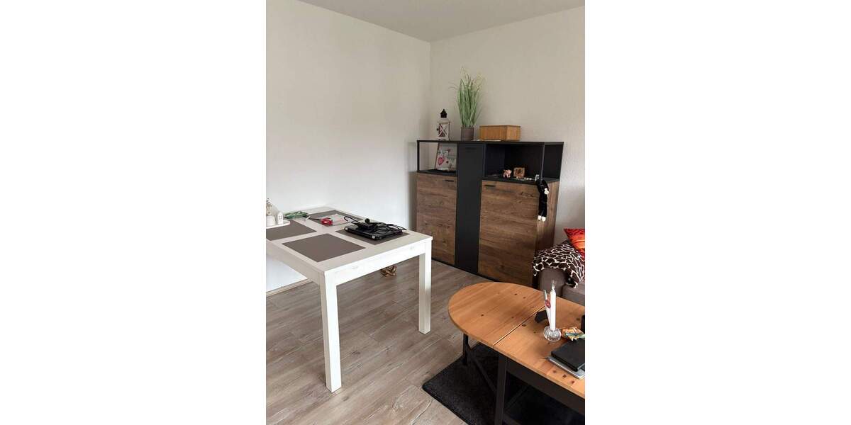 Etagenwohnung Mülheim an der Ruhr Broich - 3 Zimmer, 76 m&sup2;, 500&euro; | Angebot:25108055