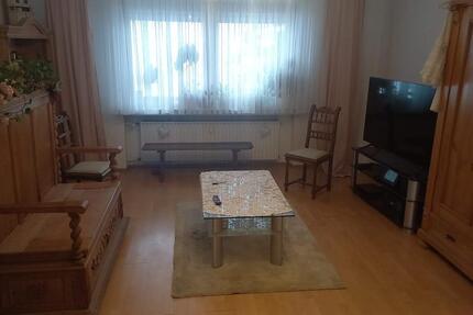 Wohnung Niederkassel - 2 Zimmer, 75 m&sup2;, 350&euro; | Angebot:24714442