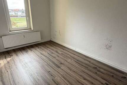 Wohnung Riesa / Gröba Gröba - 4 Zimmer, 106 m&sup2;, 740&euro; | Angebot:25363653
