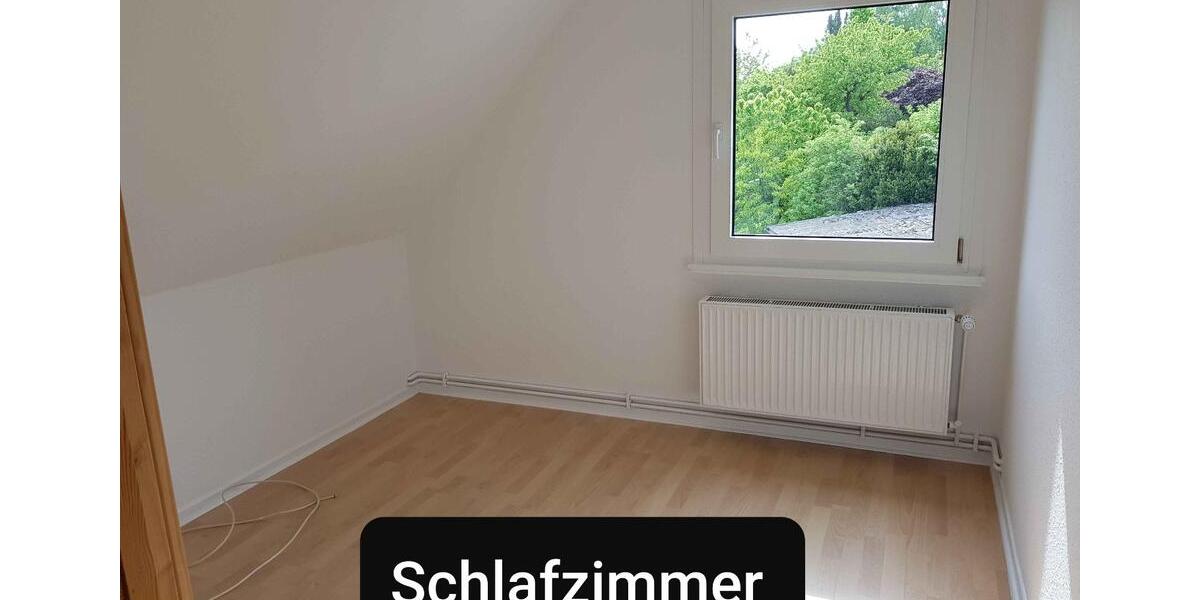 Dachgeschoßwohnung Hildesheim Himmelsthür - 2 Zimmer, 60 m&sup2;, 600&euro; | Angebot:26523690