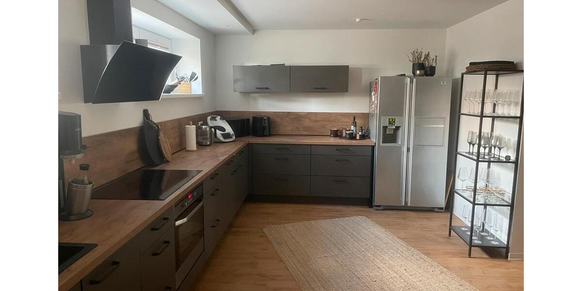 Erdgeschoßwohnung Rechlin - 4 Zimmer, 130 m&sup2;, 1.100&euro; | Angebot:24946710