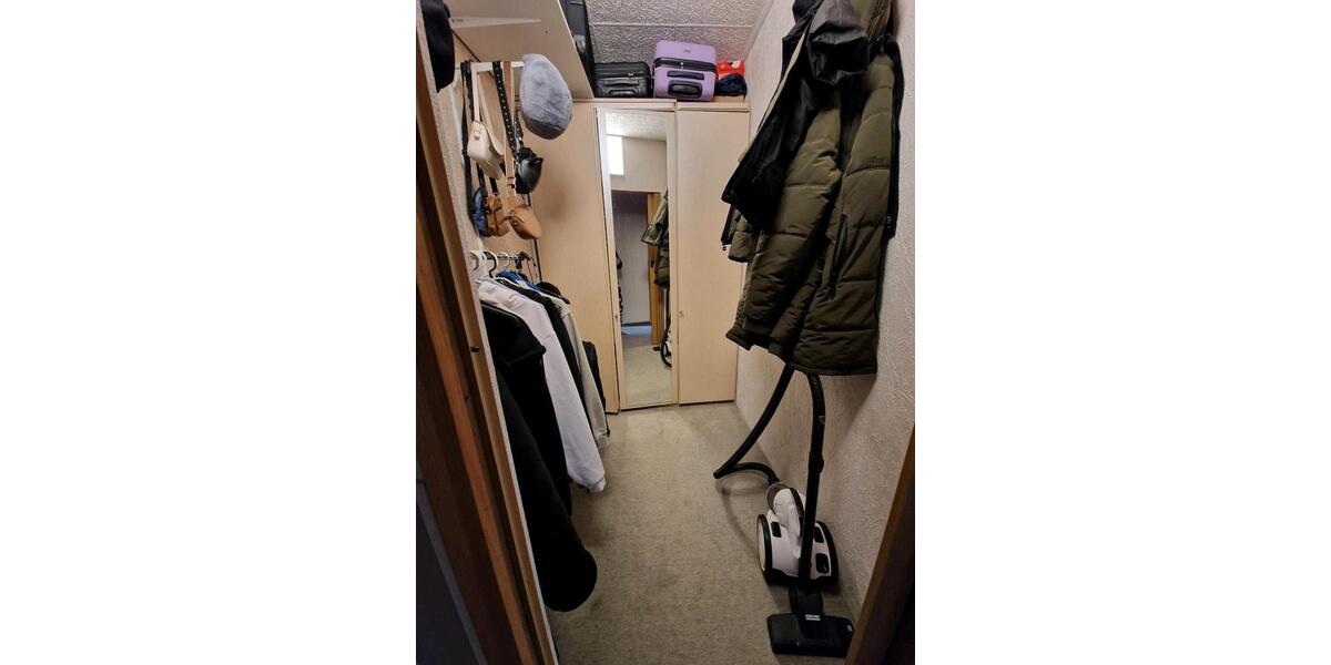 Etagenwohnung Sömmerda - 3 Zimmer, 80 m&sup2;, 870&euro; | Angebot:25904177